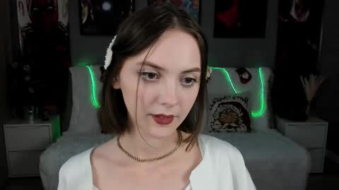 JesssWalker online show from 12-30-24, 11:37