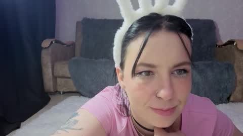 Snapshot of jessy_demon chatting on 09-25-25, 01:09 Jessy online show from 09-25-25, 01:09