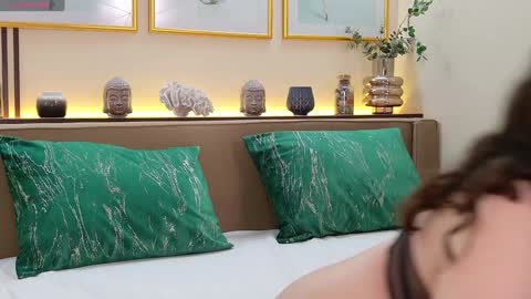 Francesca online show from 12-28-24, 07:33