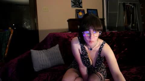 jessystrings online show from 05-17-26, 03:48
