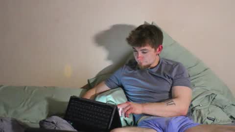 jessystrings online show from 05-18-26, 01:17