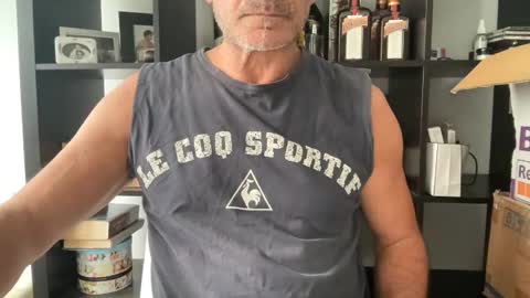 Jesuiscoquin online show from 01-03-25, 06:44