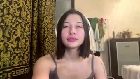 Lynn online show from 12-05-25, 06:44