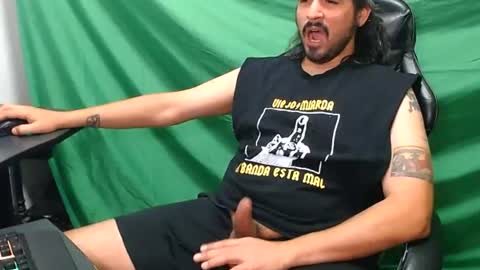 jesuswtf86 online show from 06-19-26, 11:08