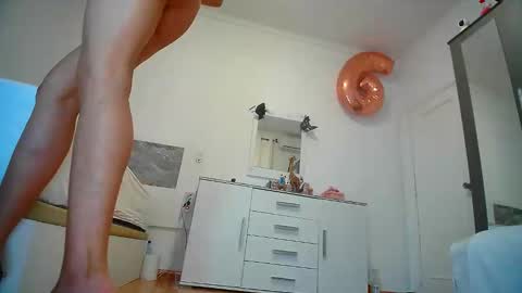 jesy online show from 10-25-25, 07:05