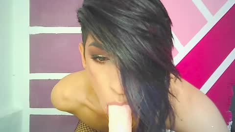Snapshot of jet_clomet21 chatting on 06-04-26, 08:26 Ale online show from 06-04-26, 08:26
