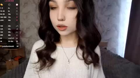 Snapshot of jettanicolay chatting on 04-23-26, 06:36 I am Gina ntmu Lets hit 10 Thumbs Up together online show from 04-23-26, 06:36