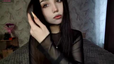Snapshot of jettanicolay chatting on 04-25-26, 09:12 I am Gina ntmu Lets hit 10 Thumbs Up together online show from 04-25-26, 09:12