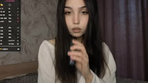 Snapshot of jettanicolay chatting on 05-11-26, 02:45 I am Gina ntmu Lets hit 10 Thumbs Up together online show from 05-11-26, 02:45