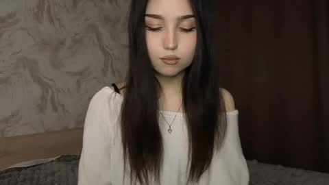 Snapshot of jettanicolay chatting on 05-11-26, 04:04 I am Gina ntmu Lets hit 10 Thumbs Up together online show from 05-11-26, 04:04