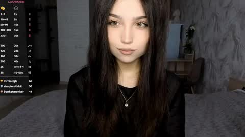 Snapshot of jettanicolay chatting on 05-16-26, 07:05 I am Gina ntmu Lets hit 10 Thumbs Up together online show from 05-16-26, 07:05