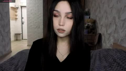 Snapshot of jettanicolay chatting on 05-31-26, 05:37 I am Gina ntmu Lets hit 10 Thumbs Up together online show from 05-31-26, 05:37