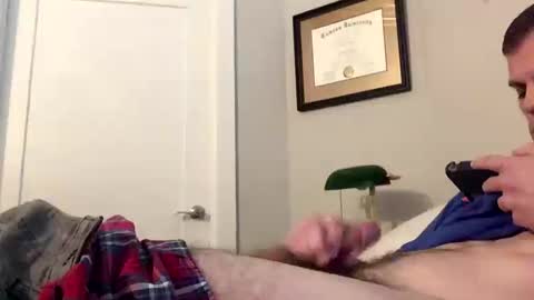 Jettdrummer12 online show from 10-13-25, 04:40