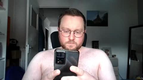 jeuneloup92 online show from 01-07-25, 09:40