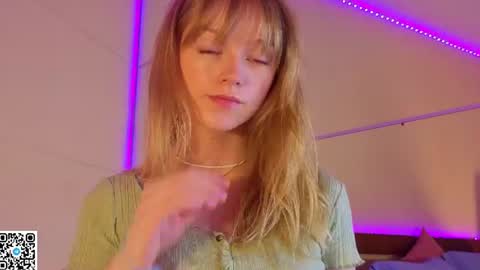 Gwen online show from 07-04-26, 09:10