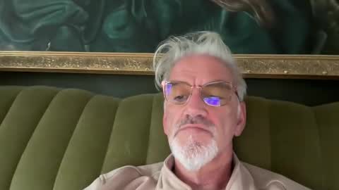 Snapshot of jewlronny chatting on 06-07-26, 06:28 jewlronny online show from 06-07-26, 06:28