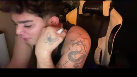 Snapshot of jexrs chatting on 10-22-25, 06:46 jexrs online show from 10-22-25, 06:46