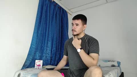 Juan David online show from 10-07-25, 12:30