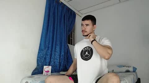 Juan David online show from 10-08-25, 11:08