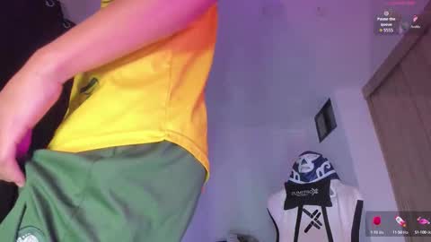 Snapshot of jeyden_camilo chatting on 09-20-25, 09:38 Jeyden Camilo online show from 09-20-25, 09:38