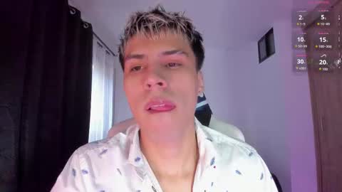 Snapshot of jeyden_camilo chatting on 09-22-25, 09:28 Jeyden Camilo online show from 09-22-25, 09:28