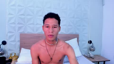 Snapshot of jeyko_lars chatting on 06-26-26, 12:59 J E I K online show from 06-26-26, 12:59