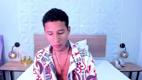 Snapshot of jeyko_lars chatting on 06-28-26, 12:27 J E I K online show from 06-28-26, 12:27