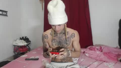 Snapshot of jeykob_23 chatting on 01-21-25, 03:26 JEYKOB online show from 01-21-25, 03:26