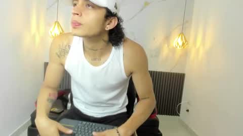 Snapshot of jeyteylor chatting on 04-13-26, 12:54 jeyteylor online show from 04-13-26, 12:54