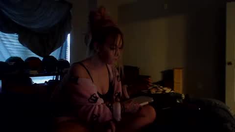 Snapshot of jezabellaa chatting on 12-16-24, 08:26 Jezabellaa online show from 12-16-24, 08:26