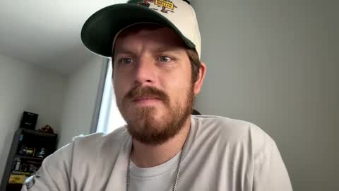 Snapshot of jfunzy chatting on 09-20-25, 06:42 jfunzy online show from 09-20-25, 06:42