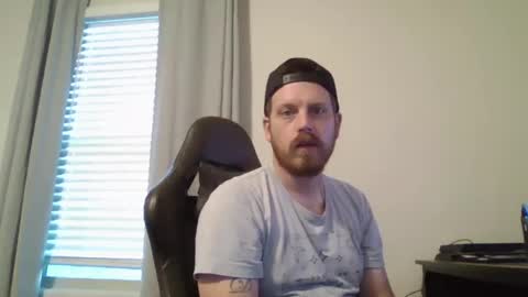 Snapshot of jfunzy chatting on 09-23-25, 01:30 jfunzy online show from 09-23-25, 01:30