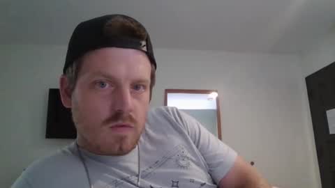 Snapshot of jfunzy chatting on 10-24-25, 02:41 jfunzy online show from 10-24-25, 02:41