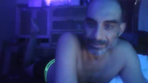 Snapshot of jglarsbel chatting on 05-14-26, 08:37 jglarsbel online show from 05-14-26, 08:37