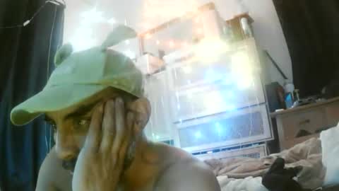 Snapshot of jglarsbel chatting on 05-24-26, 04:01 jglarsbel online show from 05-24-26, 04:01