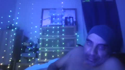 Snapshot of jglarsbel chatting on 06-09-26, 10:05 jglarsbel online show from 06-09-26, 10:05