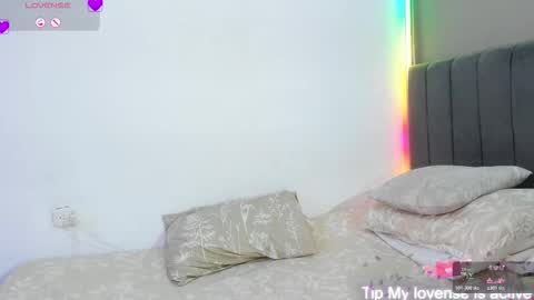 Snapshot of jhacky_sweet chatting on 03-20-26, 04:06 jhackelin My independent account online show from 03-20-26, 04:06
