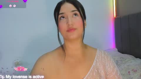 Snapshot of jhacky_sweet chatting on 06-17-26, 04:59 jhackelin My independent account online show from 06-17-26, 04:59