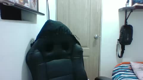 jhan1995 online show from 03-10-25, 03:23