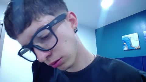 Jheampiero online show from 10-01-25, 02:23