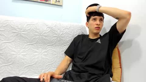 Snapshot of jheampiero chatting on 02-18-26, 09:55 Jheampiero online show from 02-18-26, 09:55