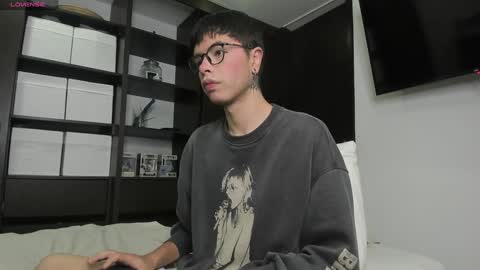 Snapshot of jhn_morghan chatting on 01-15-25, 03:11 Morghan online show from 01-15-25, 03:11