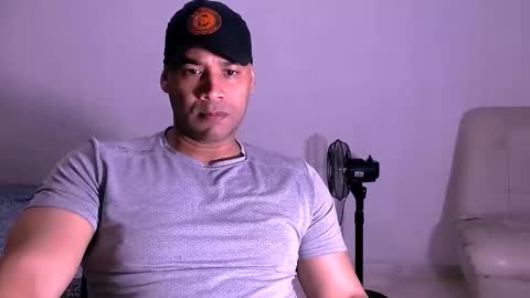 En moreno online show from 11-30-25, 11:53