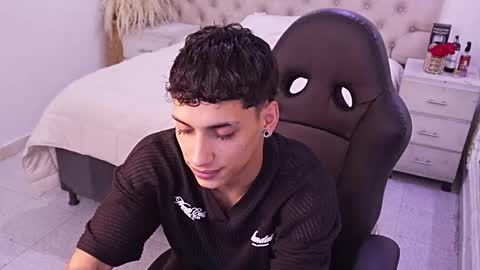 jhoanleandro online show from 04-01-26, 04:35