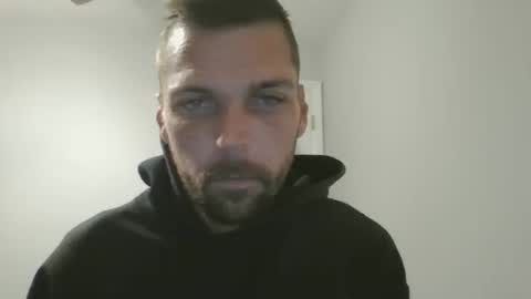 Snapshot of jholls chatting on 12-06-24, 02:57 jholls online show from 12-06-24, 02:57