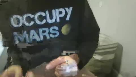 Snapshot of jholls chatting on 02-28-25, 11:34 jholls online show from 02-28-25, 11:34