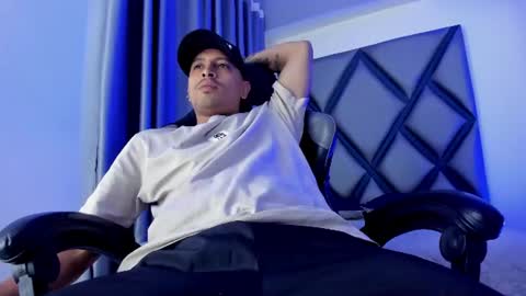 Jhon  online show from 07-02-26, 02:45