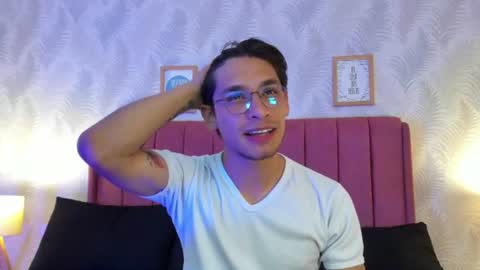 Snapshot of jhon_miller__ chatting on 06-10-26, 04:39 Jhon miller online show from 06-10-26, 04:39