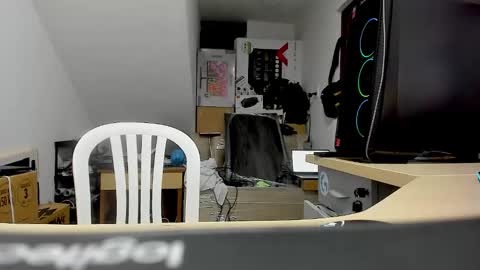 jhonatan_morales_s online show from 10-17-25, 05:21