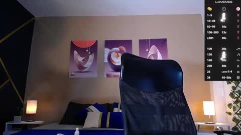 Snapshot of jhonblacke chatting on 12-12-24, 03:21 jhon online show from 12-12-24, 03:21